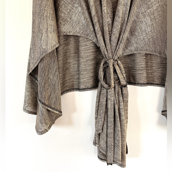 Free People Gold Age of Aquarius Kimono Top - Picture 11 of 16